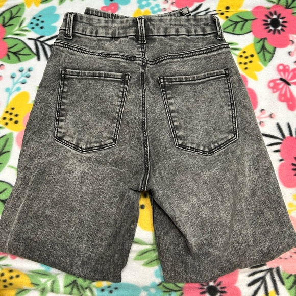 No Boundaries Black Wash Jeans - Picture 2 of 4